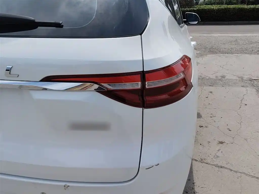 Haval F7 1.5 T 2 WD i Trend