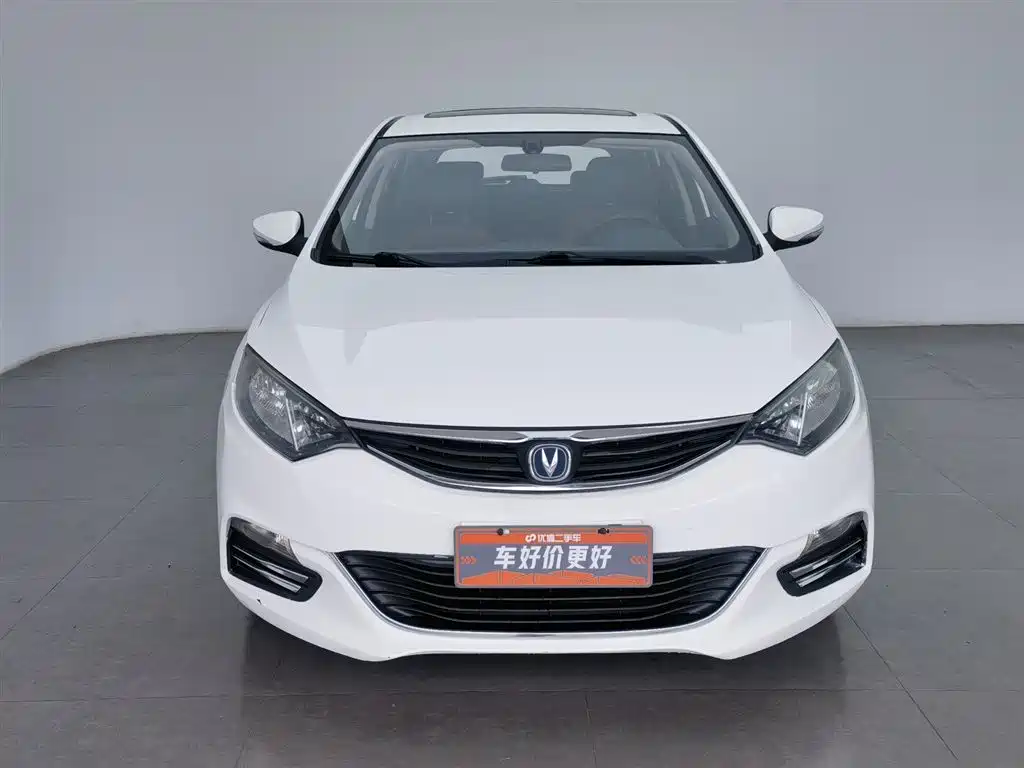 Eado XT 1.6 L Auto Handsome Cool CN-IV