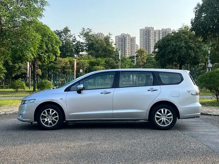 Honda Odyssey 奥德赛 2014款 2.4 L 舒适版