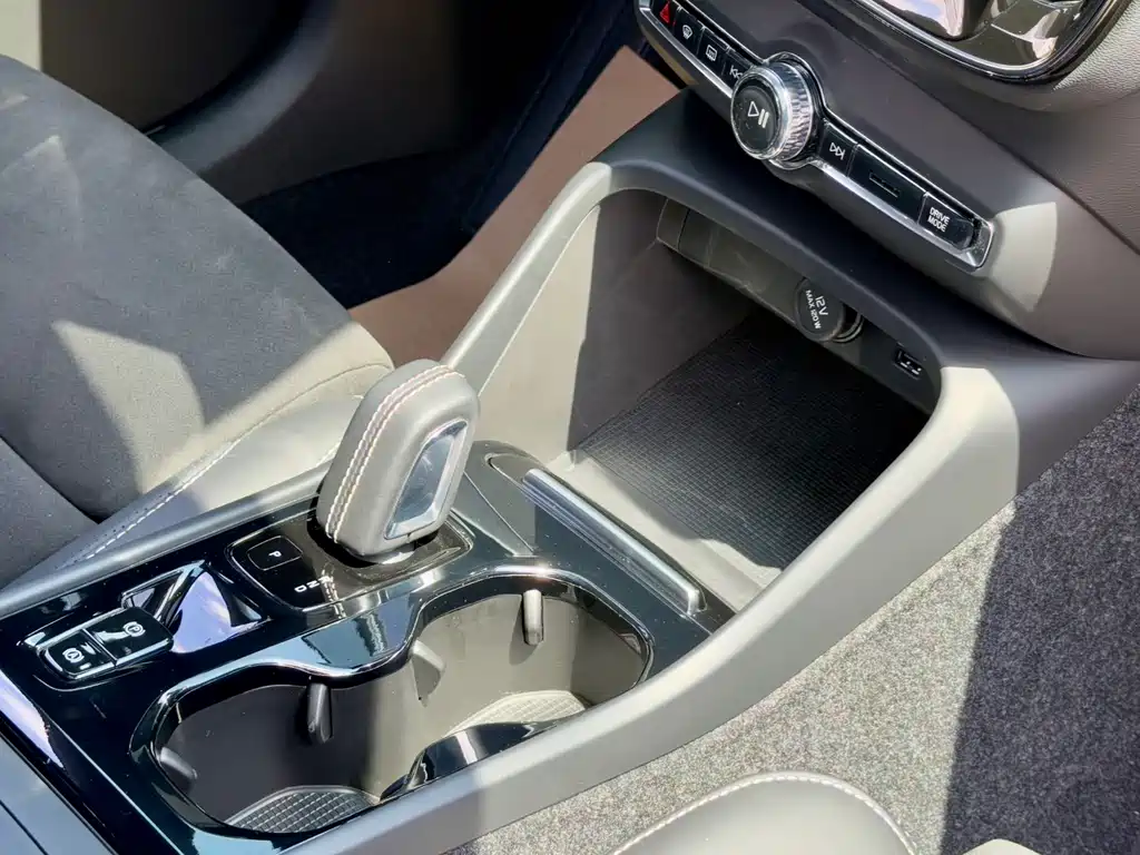 Volvo XC40 T4 4 WD Smart Vision Sport