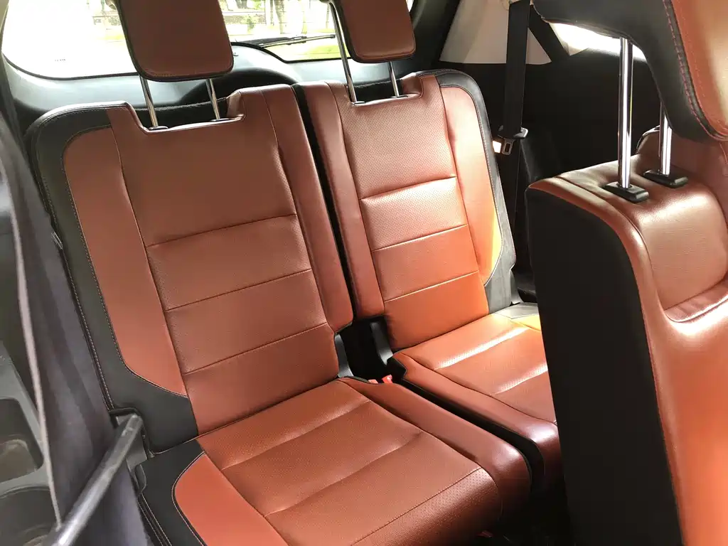 BAIC Huansu S3 S3 L 1.5 L Manual Distinguished