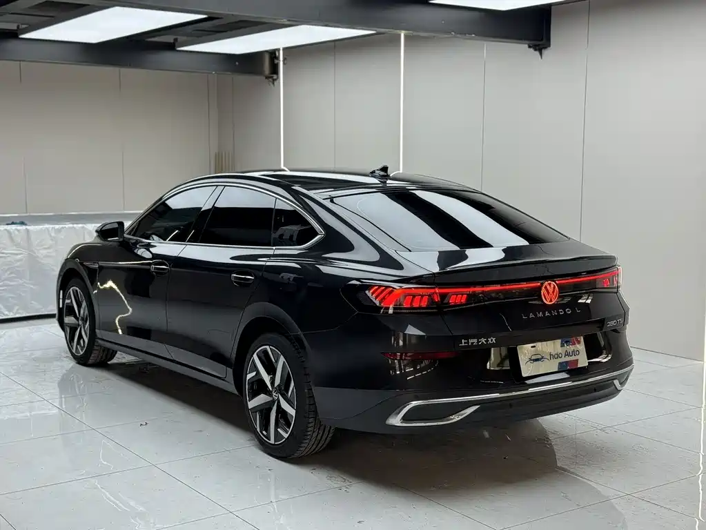 Lamando Lamando L 280 TSI DSG Spicy Cool