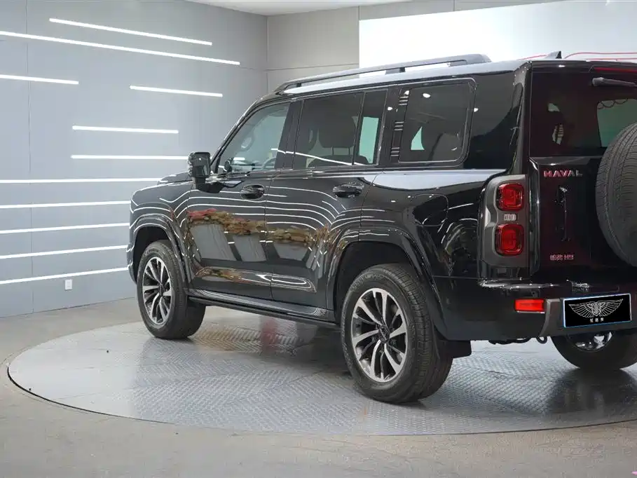 Haval H9 2.0 T Gasoline 4 WD Extreme Realm