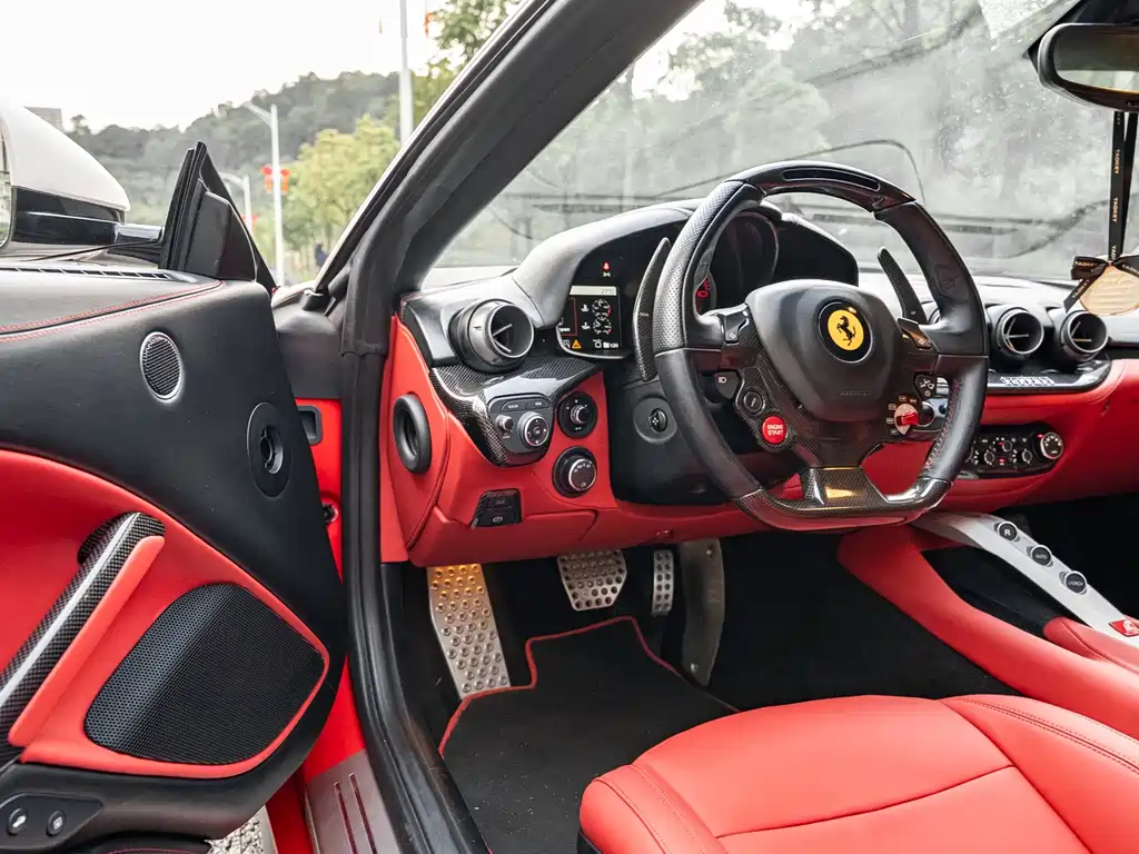 F12 berlinetta 6.3 L Standard