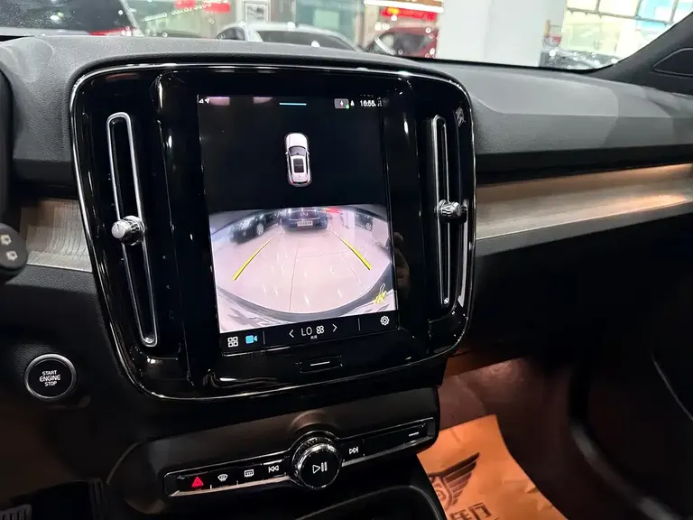 Volvo XC40 B3 Smart Vision Luxury
