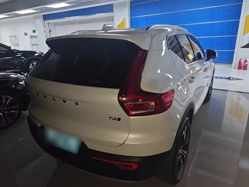 Volvo XC40 T4 4 WD Smart Vision Luxury