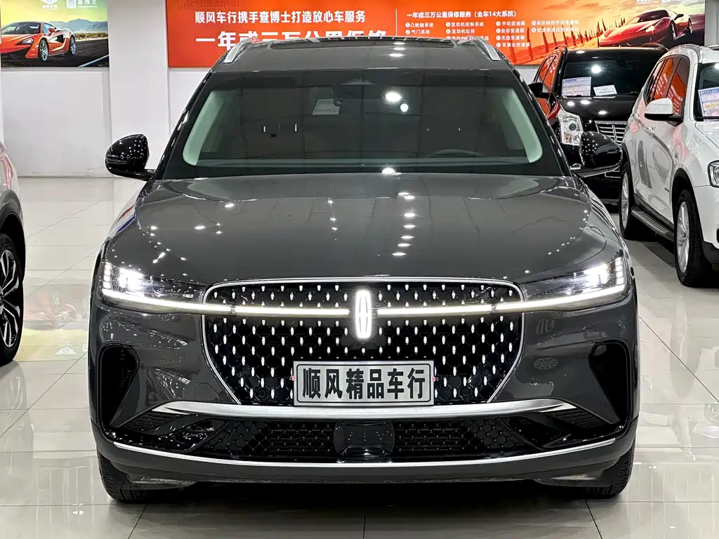 Nautilus 2.0 T 4 WD Supreme Wise