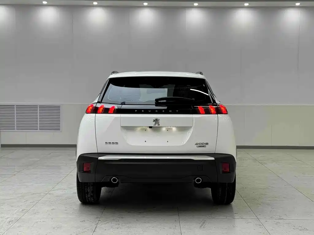 Peugeot 2008 2022 230 THP THE ONE
