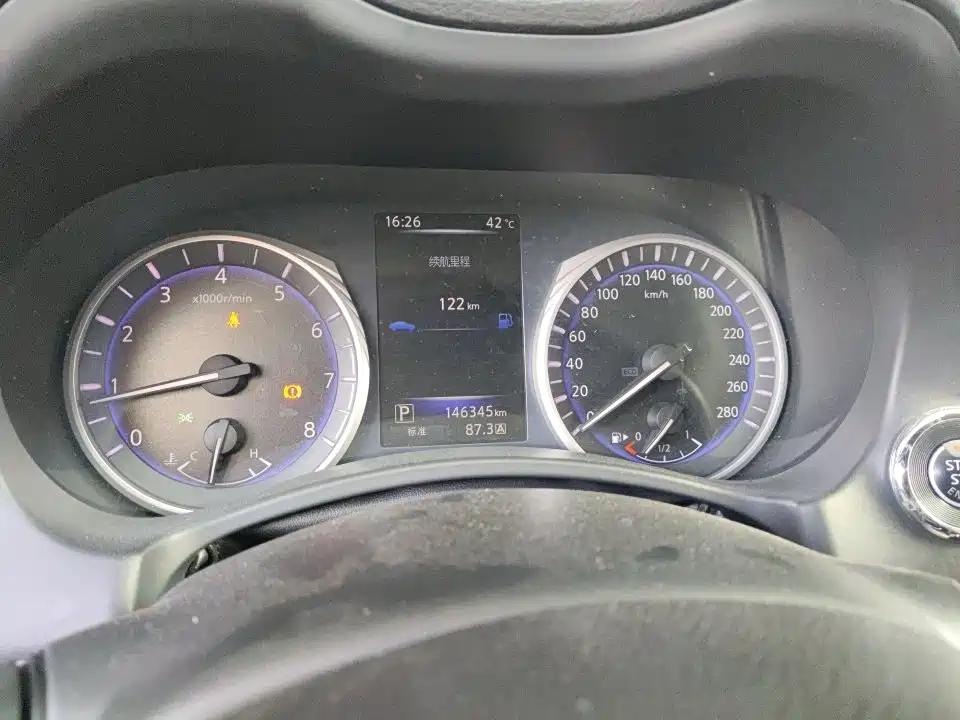 Infiniti Q60 英菲尼迪Q60 2017款 2.0 T 豪华版