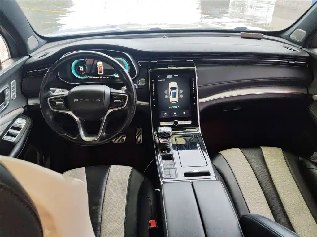 Roewe RX5 MAX 荣威RX5 MAX 2019款 400 TGI 自动四驱智能座舱至尊版