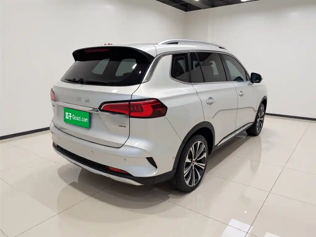 Roewe RX5 MAX 荣威RX5 MAX 2019款 400 TGI 自动四驱智能座舱至尊版