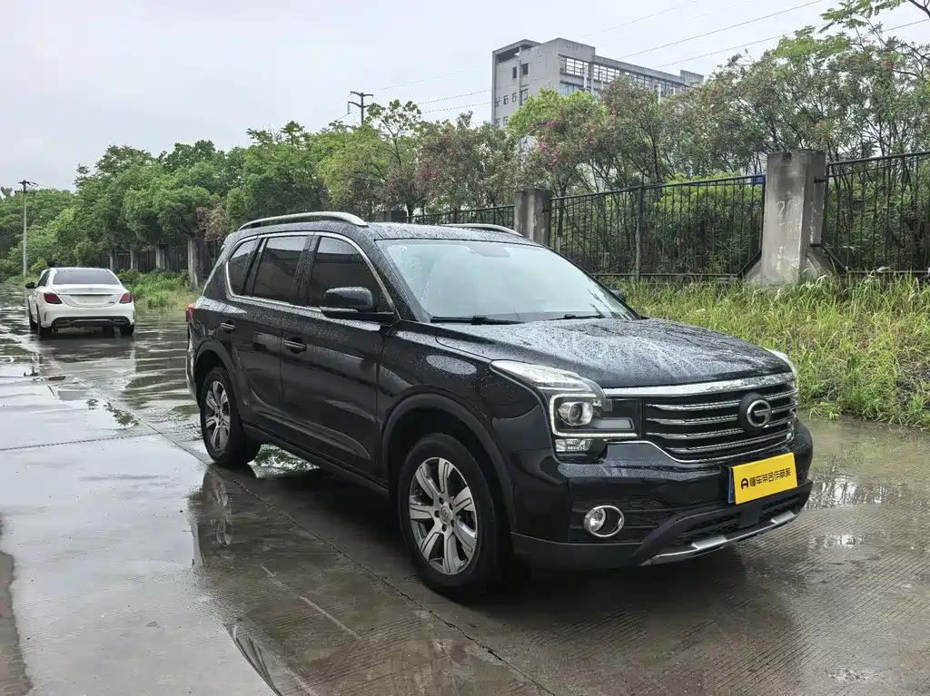 GAC Trumpchi GS7 传祺GS7 2019款 390 T 两驱豪华型