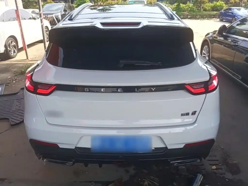 Emgrand S 1.4 T CVT Luxury