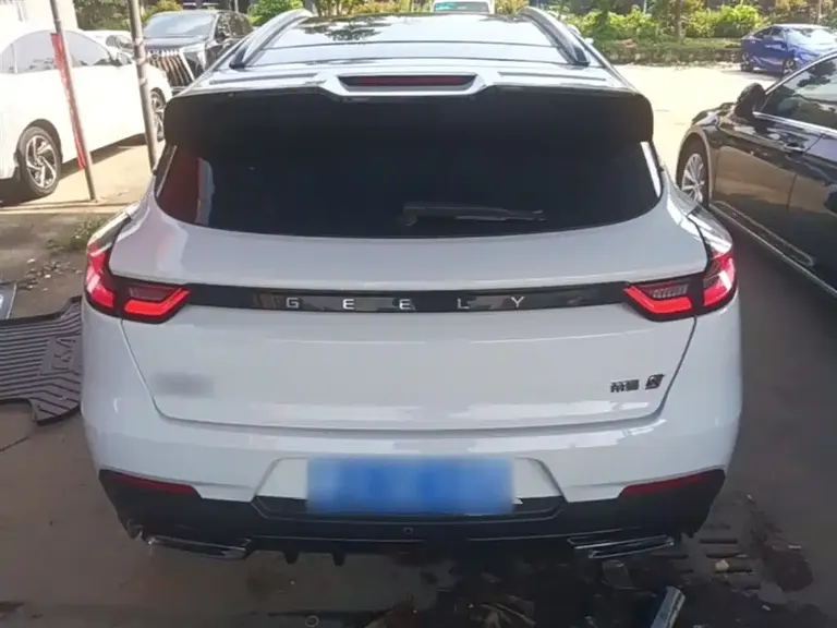 Geely Emgrand S 1.4 T CVT Luxury