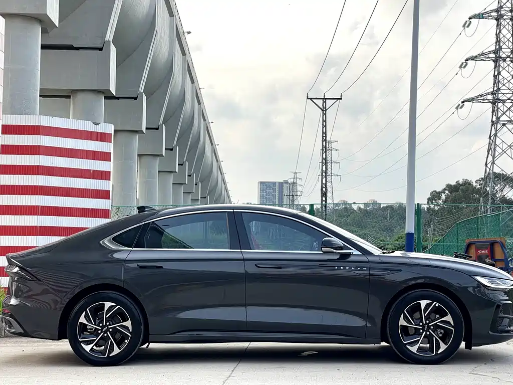 Lincoln Z i Enjoyment Premium Style