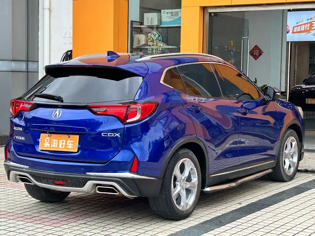 Acura CDX 1.5 T 2 WD Premium