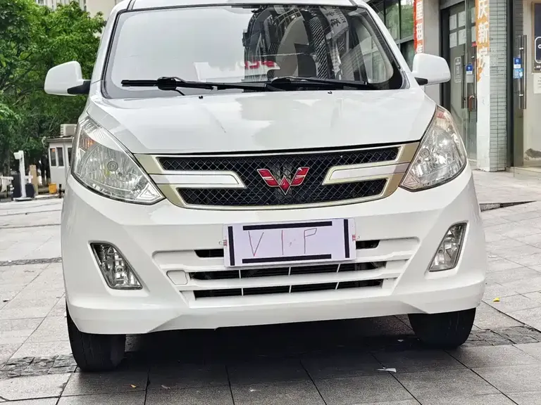Wuling Rongguang V 五菱荣光V 2015款 1.2 L标准型