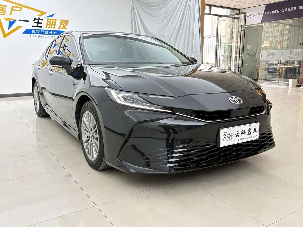 Camry Dual Engine 2.0 HGVP Luxury