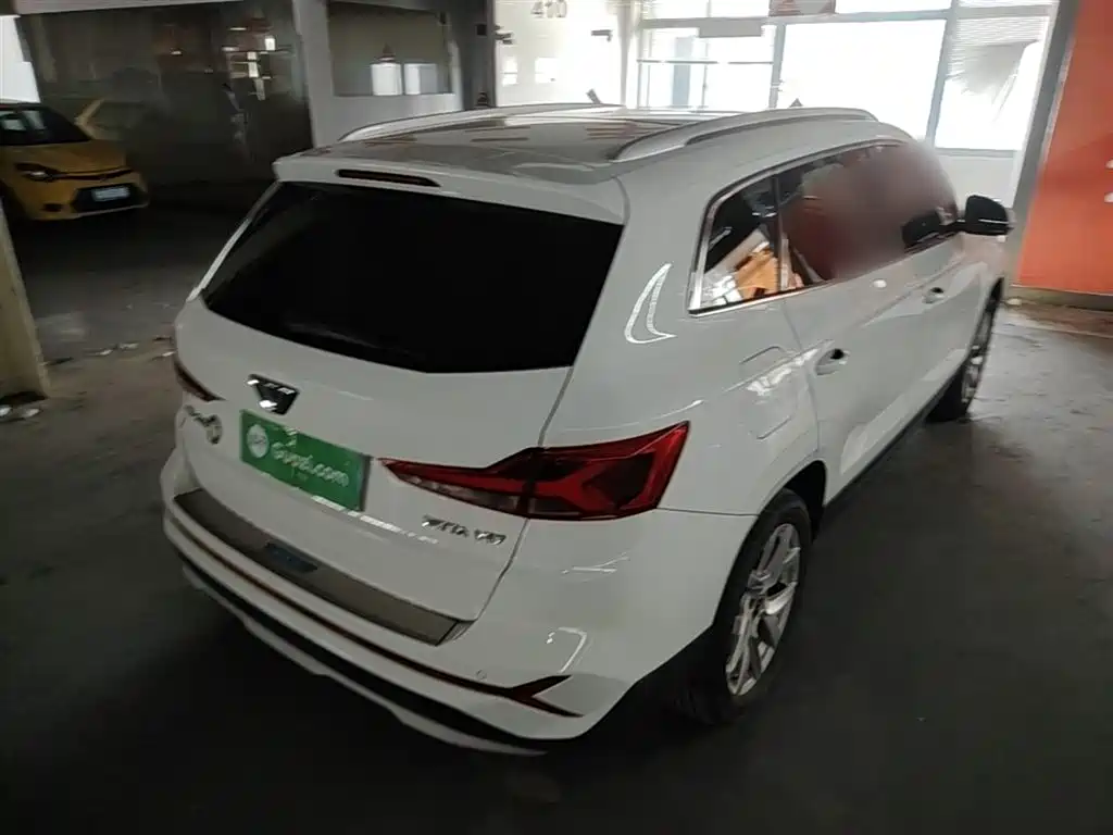 Jetta VS7 280 TSI Auto Progressive