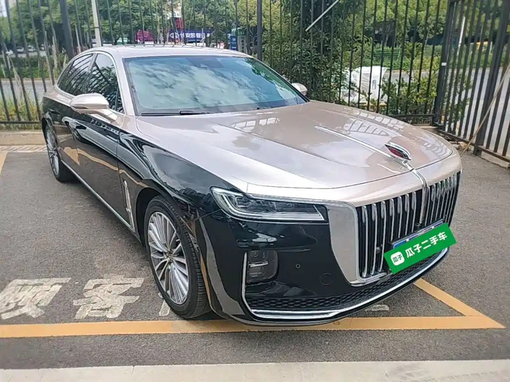 Hongqi H9 2.0 T Connected Flagship Enjoyment