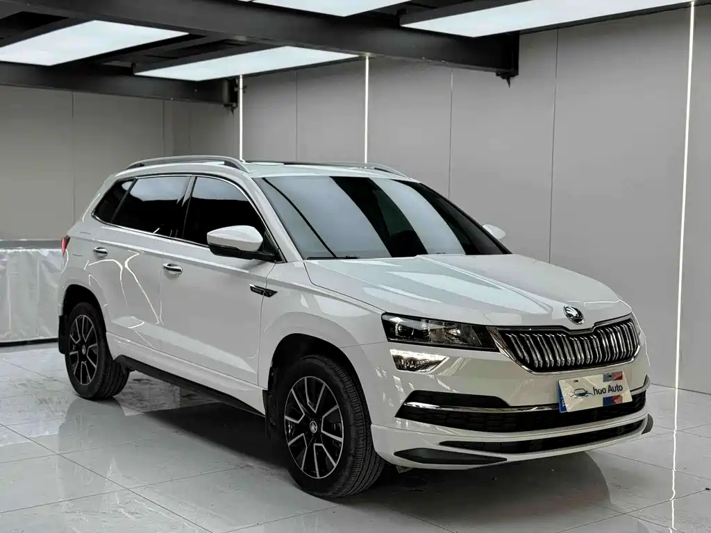 Karoq TSI280 Premium