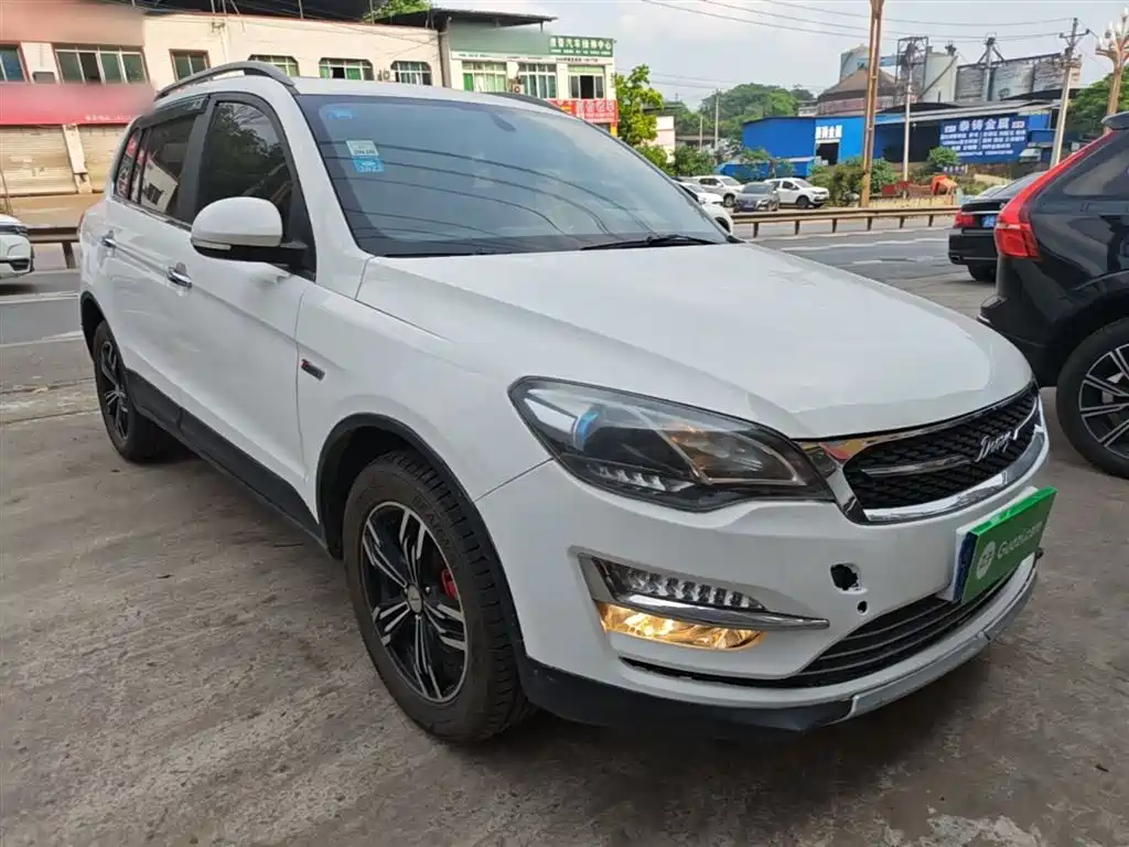 Damai X5 大迈X5 2017款 升级版 1.5 T CVT地主型