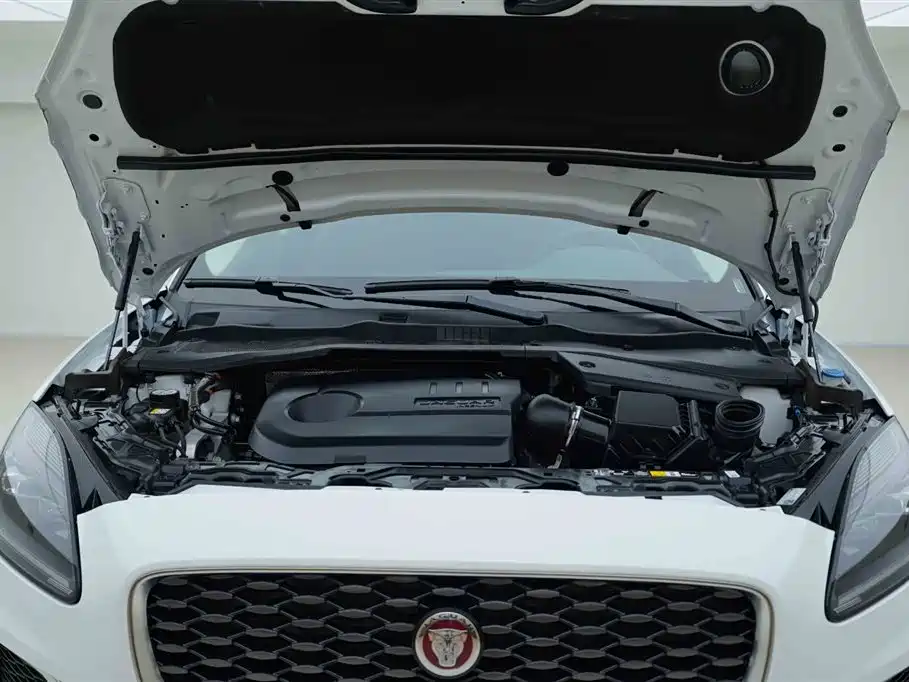 Jaguar E-PACE Progressive Sport R-DYNAMIC S