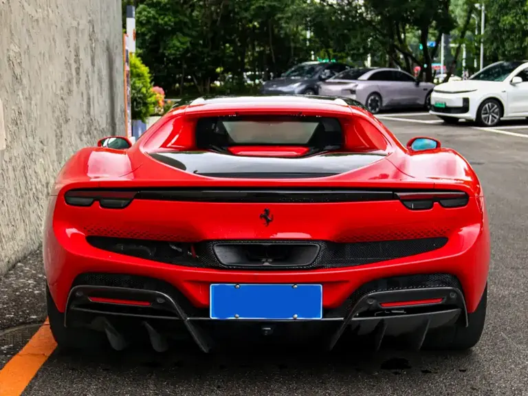 Ferrari 296 3.0 T V6 GTB