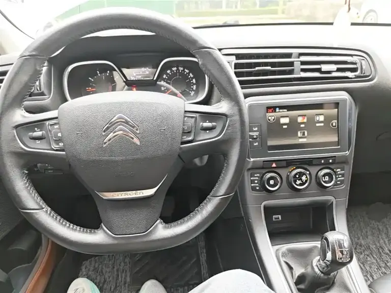 Citroën C4 Sega C4世嘉 2016款 1.6 L 手动豪华型