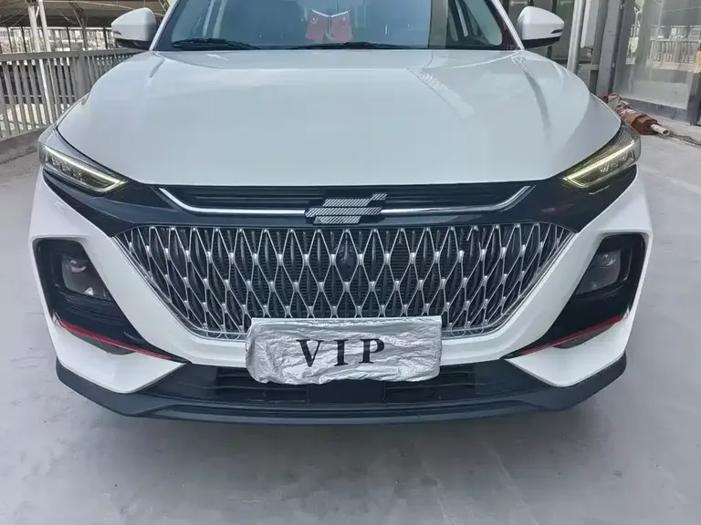 Changan Oshan X7 PLUS 长安欧尚X7 PLUS 2022款 1.5 T 蓝鲸版自动尊享型 7座