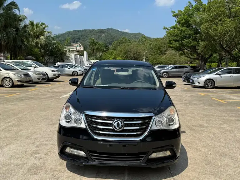 Dongfeng Fengshen A60 1.6 L Auto Luxury