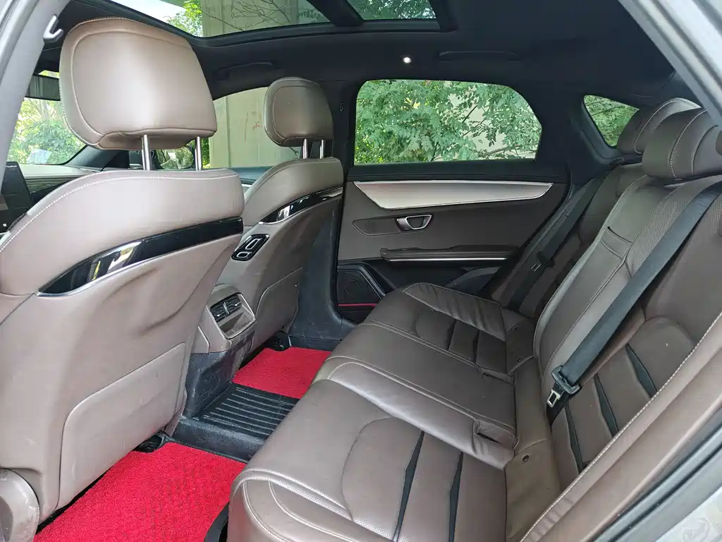 Han DM 4 WD Performance Luxury