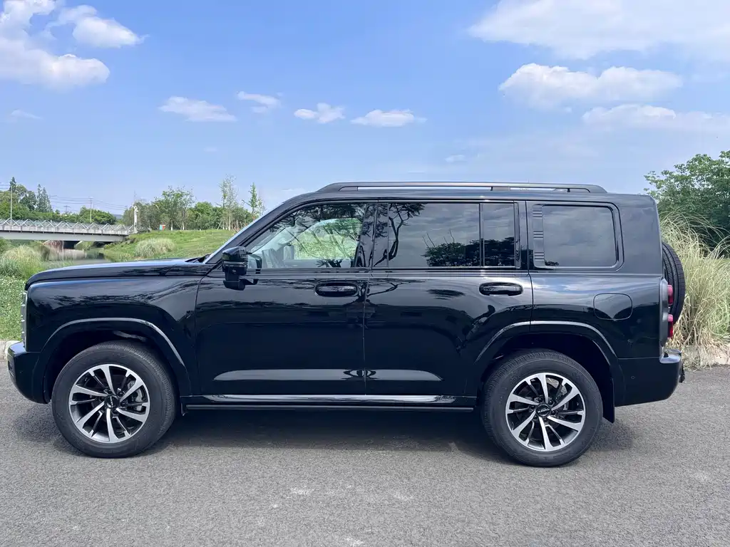 Haval H9 2.4 T Diesel 4 WD Extreme Realm