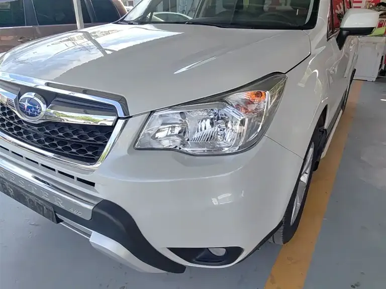 Subaru Forester 2.5 i Auto Elite