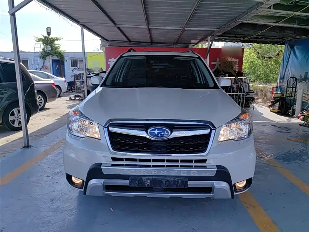 Forester 2.5 i Auto Elite