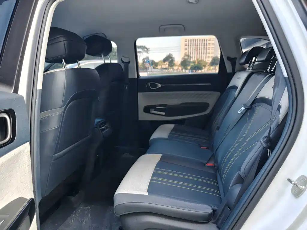 Baojun RM-5 1.5 T CVT 24 Hours Online Luxury 6-seat
