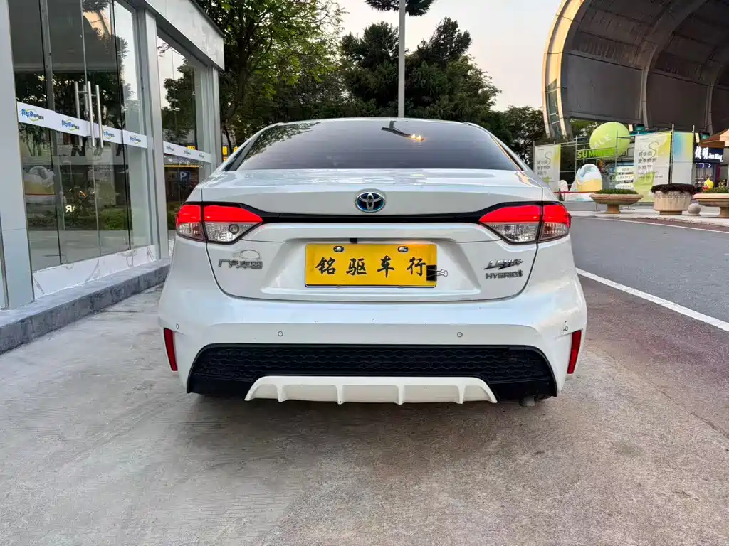 Levin Dual Engine 1.8 H E-CVT Sport