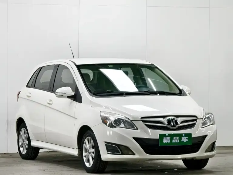 BAIC E Series Hatchback 1.5 L Manual Joy Sky