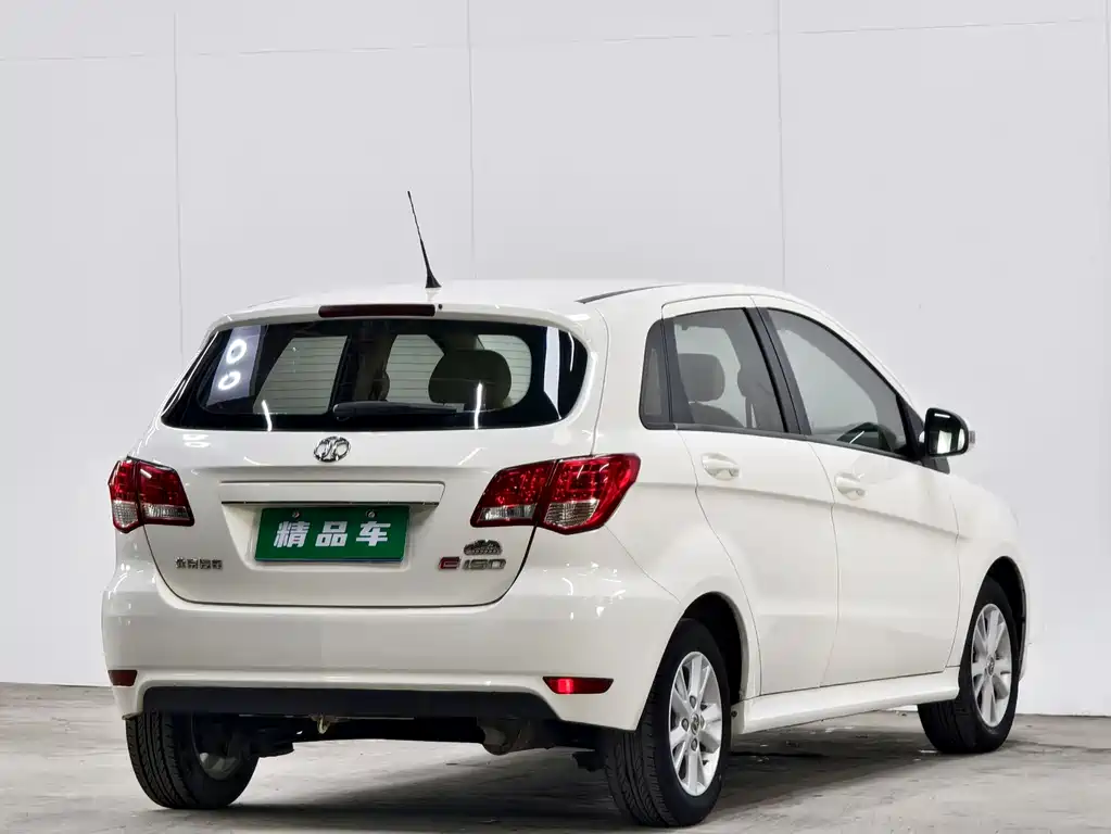 BAIC E Series Hatchback 1.5 L Manual Joy Sky