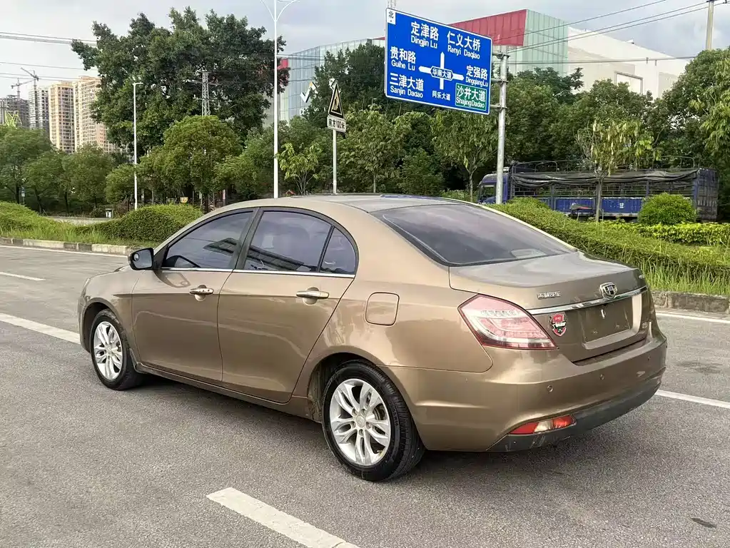 Emgrand Sedan 1.5 L Manual Fashion