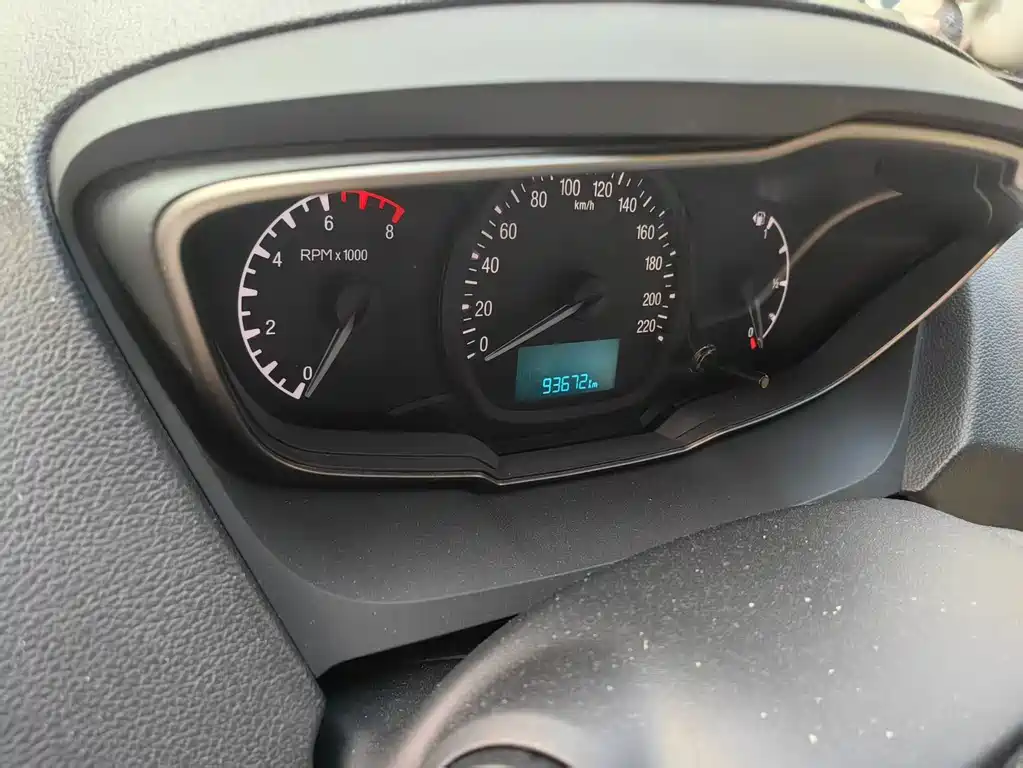 Escort Facelift 1.5 L Auto Comfort