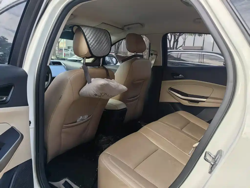 Escort Facelift 1.5 L Auto Comfort