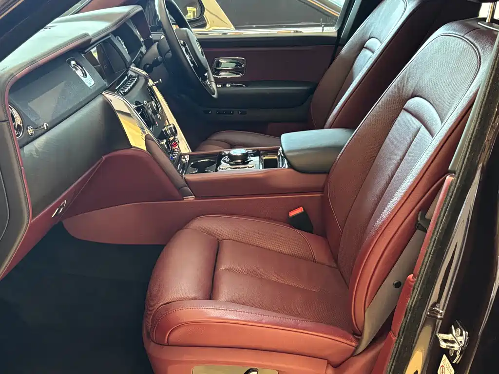 Cullinan 4-seat