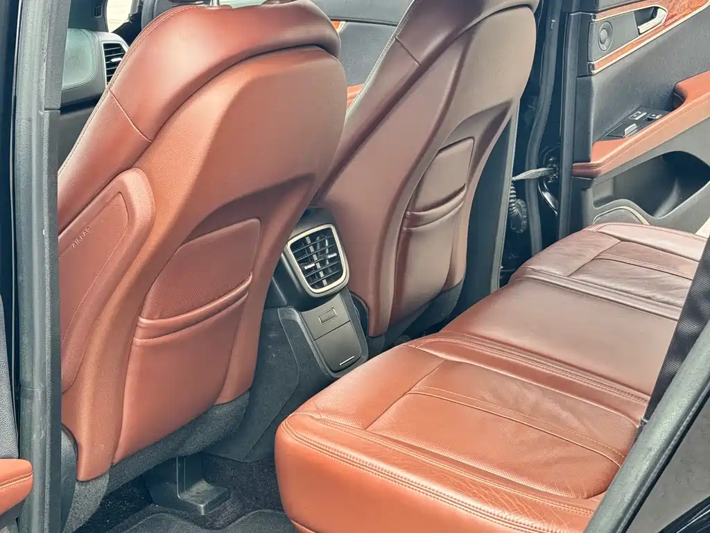 Lincoln MKX 2.7 T 4 WD Honor Shine