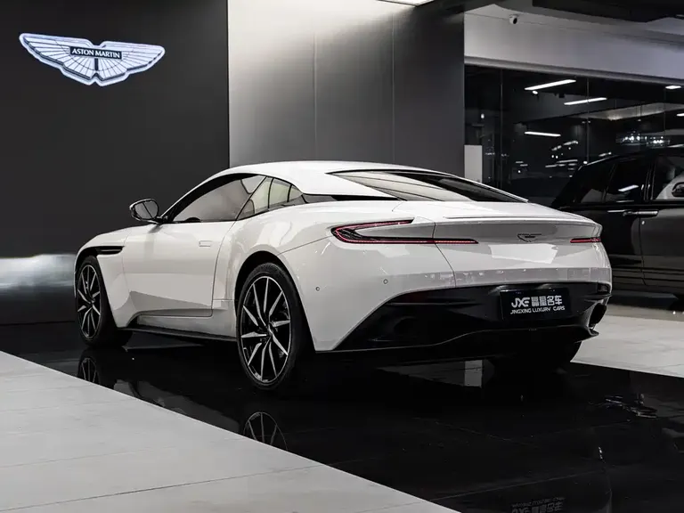 Aston Martin DB11 4.0 T V8 Coupe