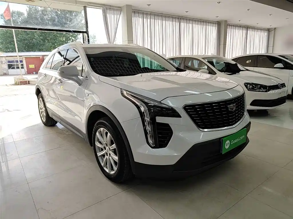 Cadillac XT4 28 T 2 WD Tech
