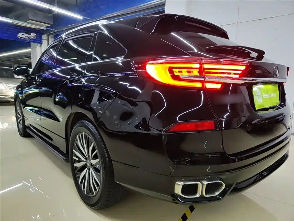Avancier 370 TURBO 2 WD Luxury