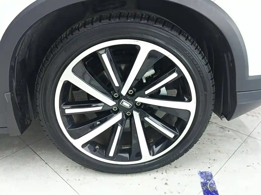 Besturn T77 230 TID Auto Luxury CN-V