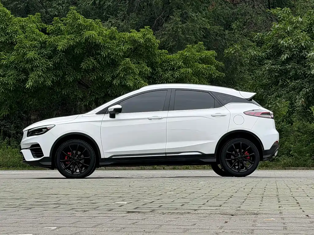 Emgrand S 1.4 T CVT Distinguished