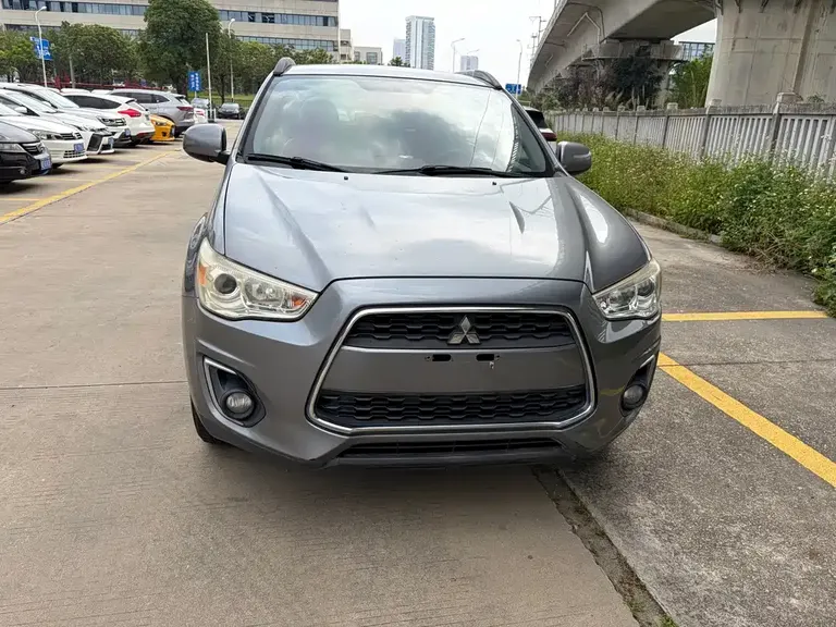 Mitsubishi ASX 2.0 L CVT 2 WD Luxury